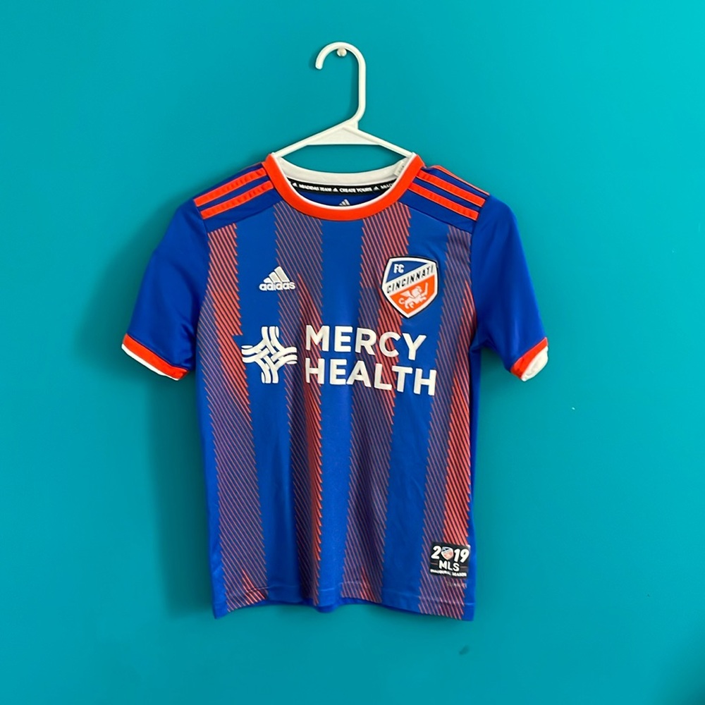 FC Cincinnati jersey